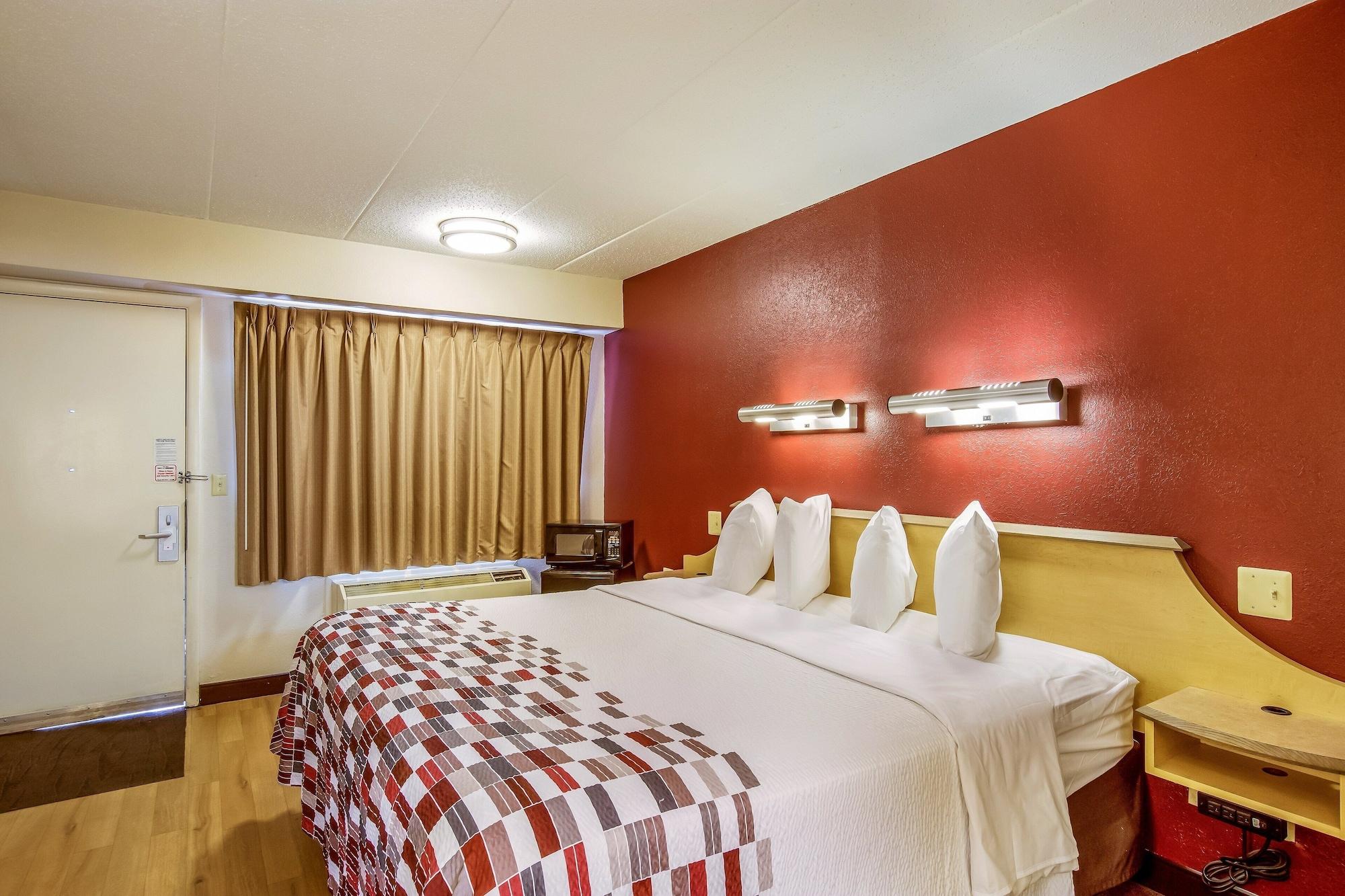 Red Roof Inn Detroit - Plymouth/Canton Dış mekan fotoğraf