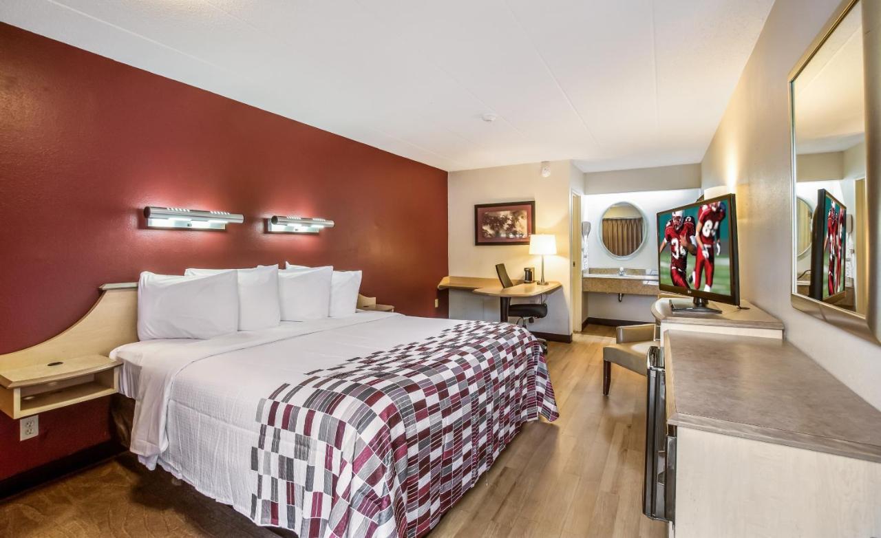Red Roof Inn Detroit - Plymouth/Canton Dış mekan fotoğraf
