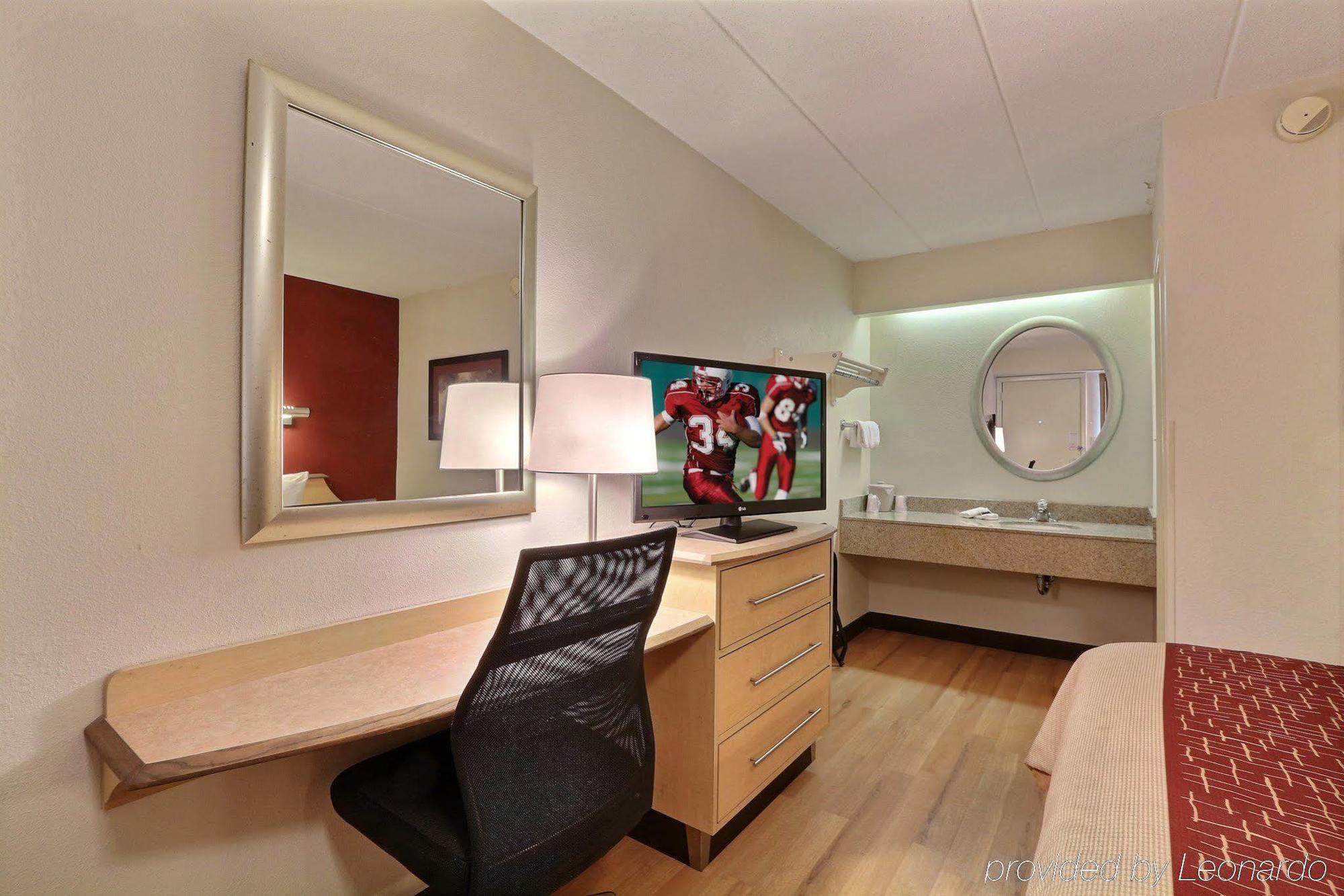 Red Roof Inn Detroit - Plymouth/Canton Dış mekan fotoğraf