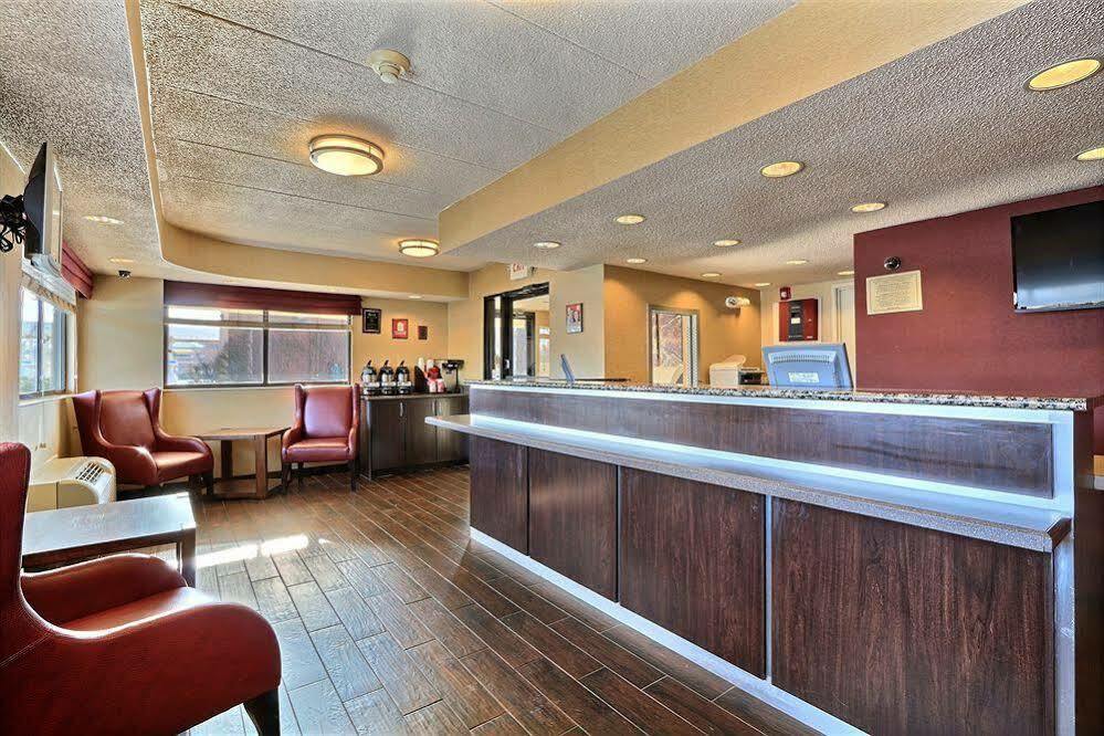 Red Roof Inn Detroit - Plymouth/Canton Dış mekan fotoğraf